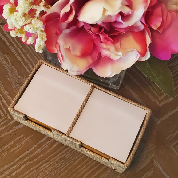 Kate Spade Grass Cloth Sticky Note Tray - Picture 4 of 4